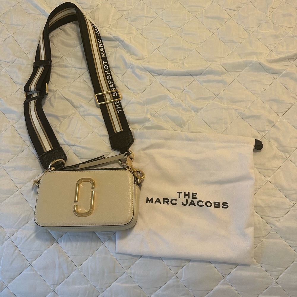 Marc Jacobs purse